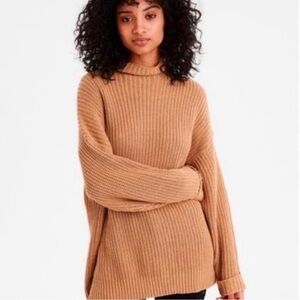 EUC American Eagle, mock neck tunic sweater size medium